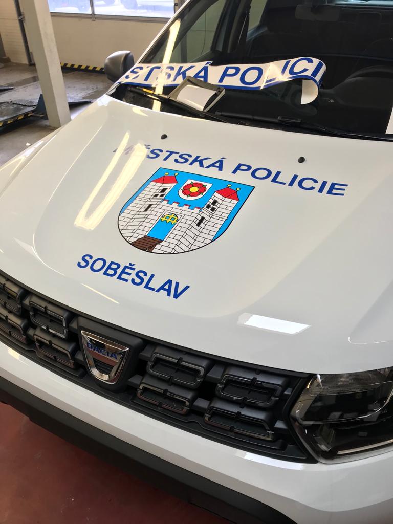 Polep aut pro Městskou policii Soběslav